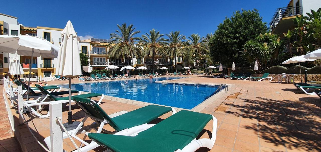 Nice 2 Bedroom Apartment Groundfloor Swimming Pool Тавіра Екстер'єр фото